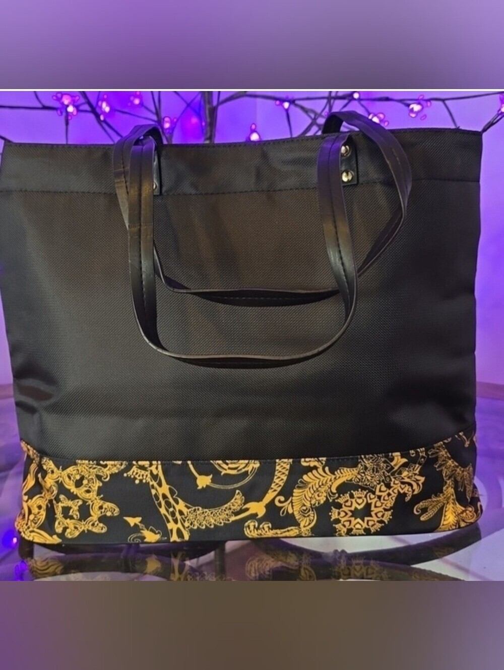 Versace Parfums Weekender Tote w/Coin Pouch - Picture 3 of 7